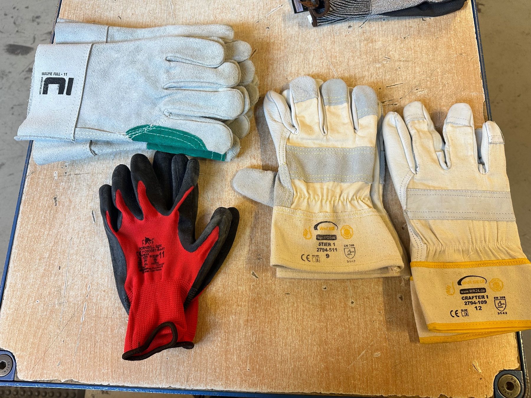 Guanti & manicotti: Diverse Handschuhe – Nuovo (secondo la descrizione) da Uetendorf venduto da Revotool 2