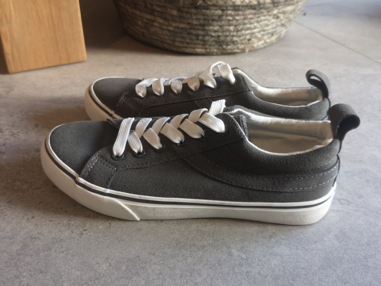Scarpe da uomo: Neue schuhe Primark gr. 36 – Nuovo (secondo la descrizione) da Lostallo venduto da cha_lx5j 1