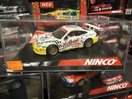 Ninco 50304 Porsche 911 GT3-R Alex Job SlotCar 1:32 kCarrera