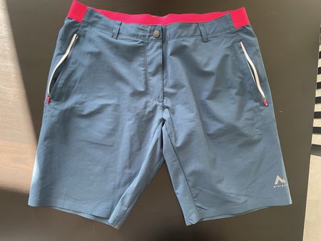 Short femme de randonnée 