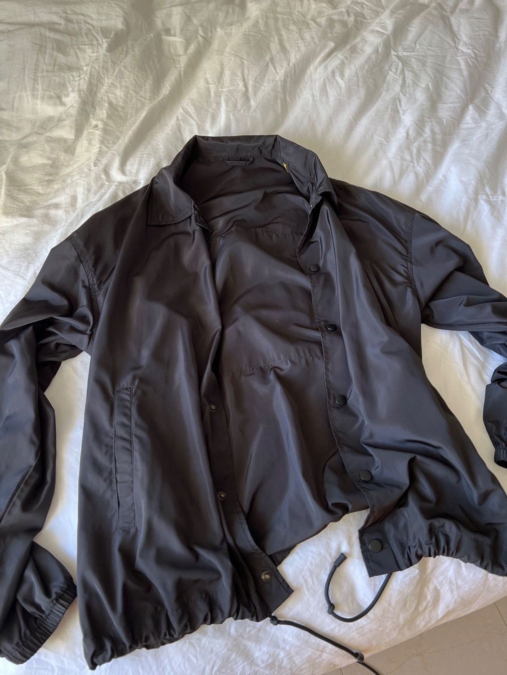 Zara Giacche: Zara Light Jacket Colour Black Size L – Nuovo (secondo la descrizione) da Hochdorf venduto da ThomasDr 1
