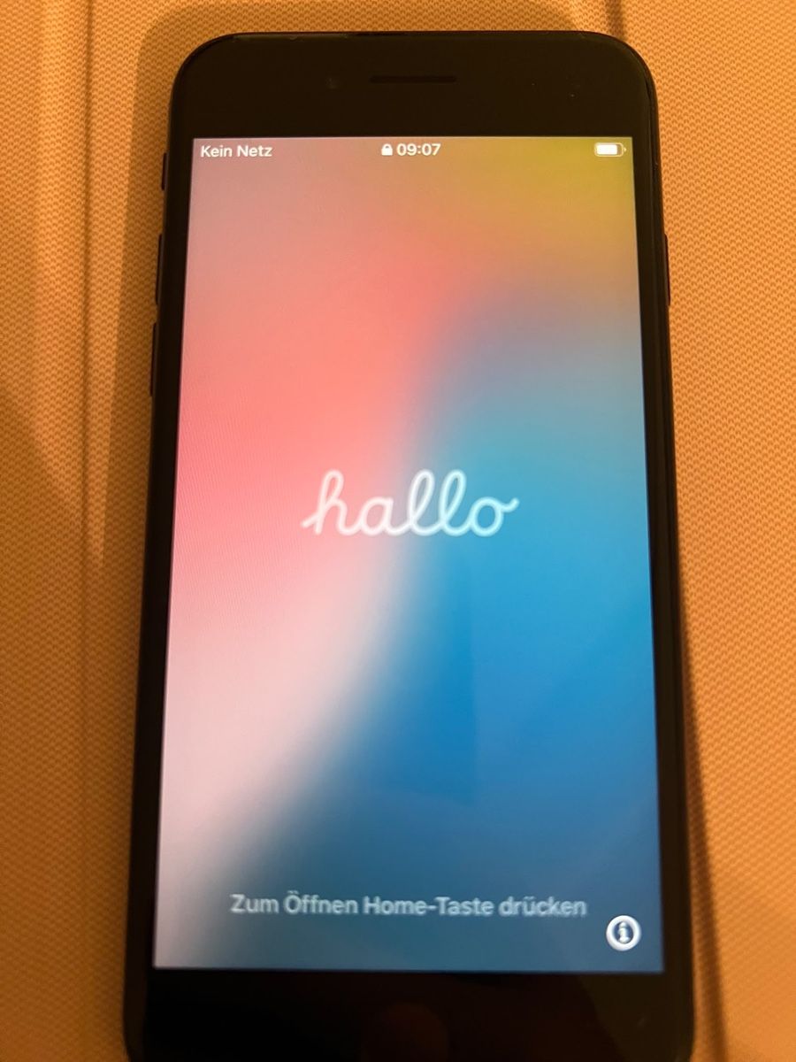 Apple Handys / Smartphones: Iphone SE  – Gebraucht aus Buchs AG von davide006 2