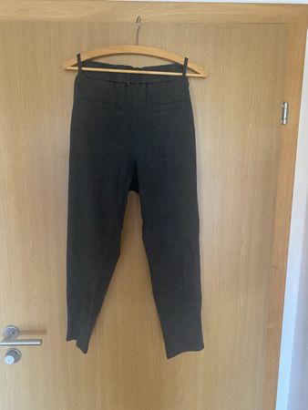 Damen Hose ONLY grau Grösse M neuwertig