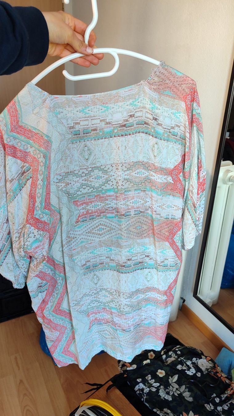 Zara Camicette: Bluse / Hemd Gr. M, Set: 5 Stk. – Nuovo (secondo la descrizione) da Zürich venduto da nic_xm7s 1