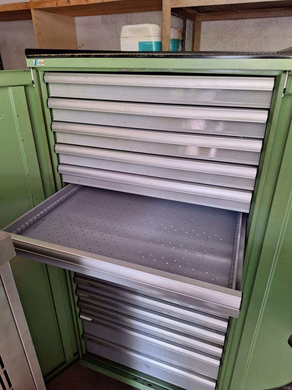 Lista Armadi: Schubladenschrank Lista – Usato da Frutigen venduto da orpaw 1