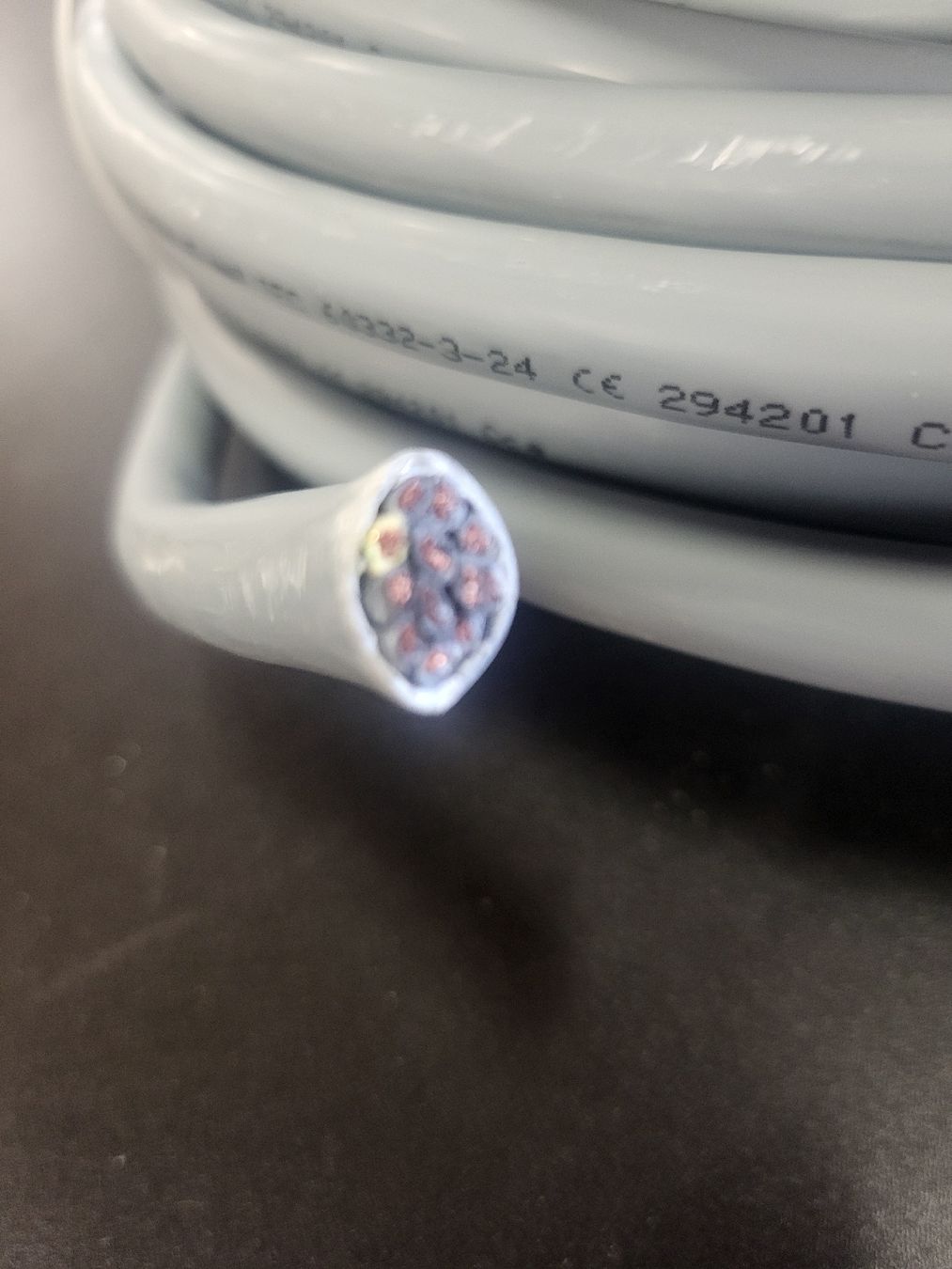 Cavi: 29.5m Flex-Kabel 12x1.5mm2 nummeriert – Nuovo (secondo la descrizione) da Alpnach Dorf venduto da str_jdw2 2