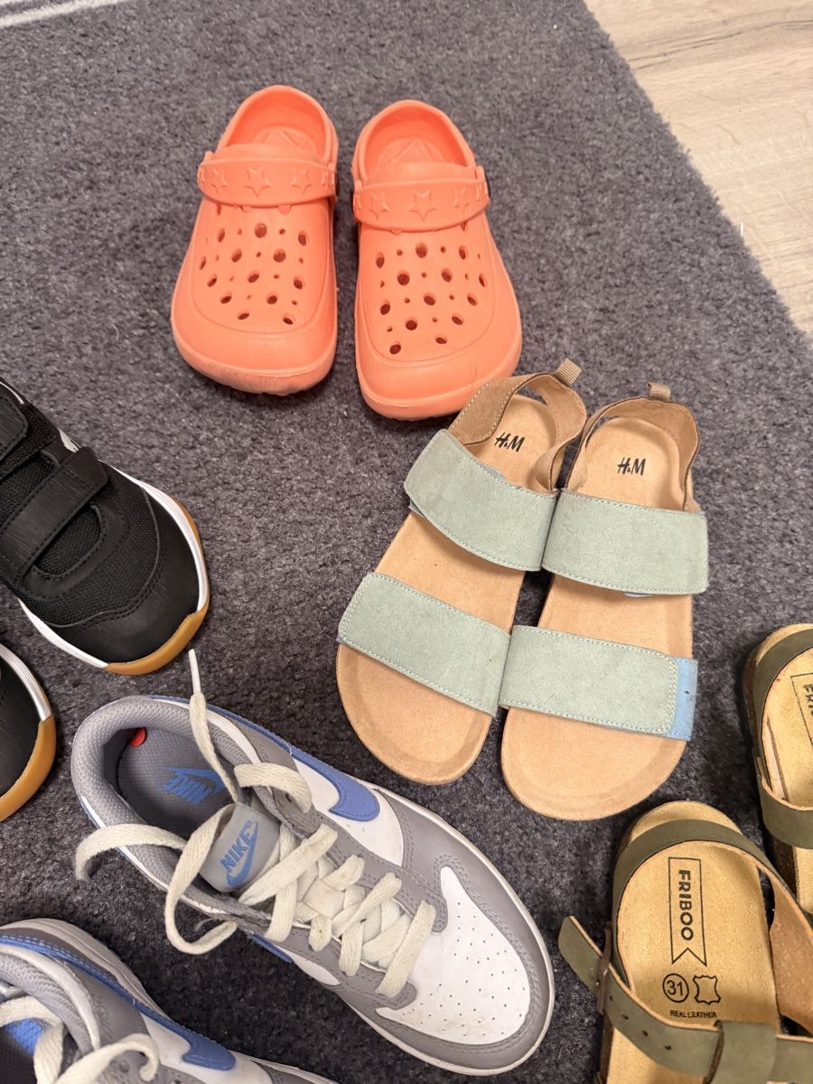 Scarpe per ragazzi: Sommer-Schuhpaket: Gr.30-32 – Nuovo (secondo la descrizione) da Rothrist venduto da ale_h7dz 3