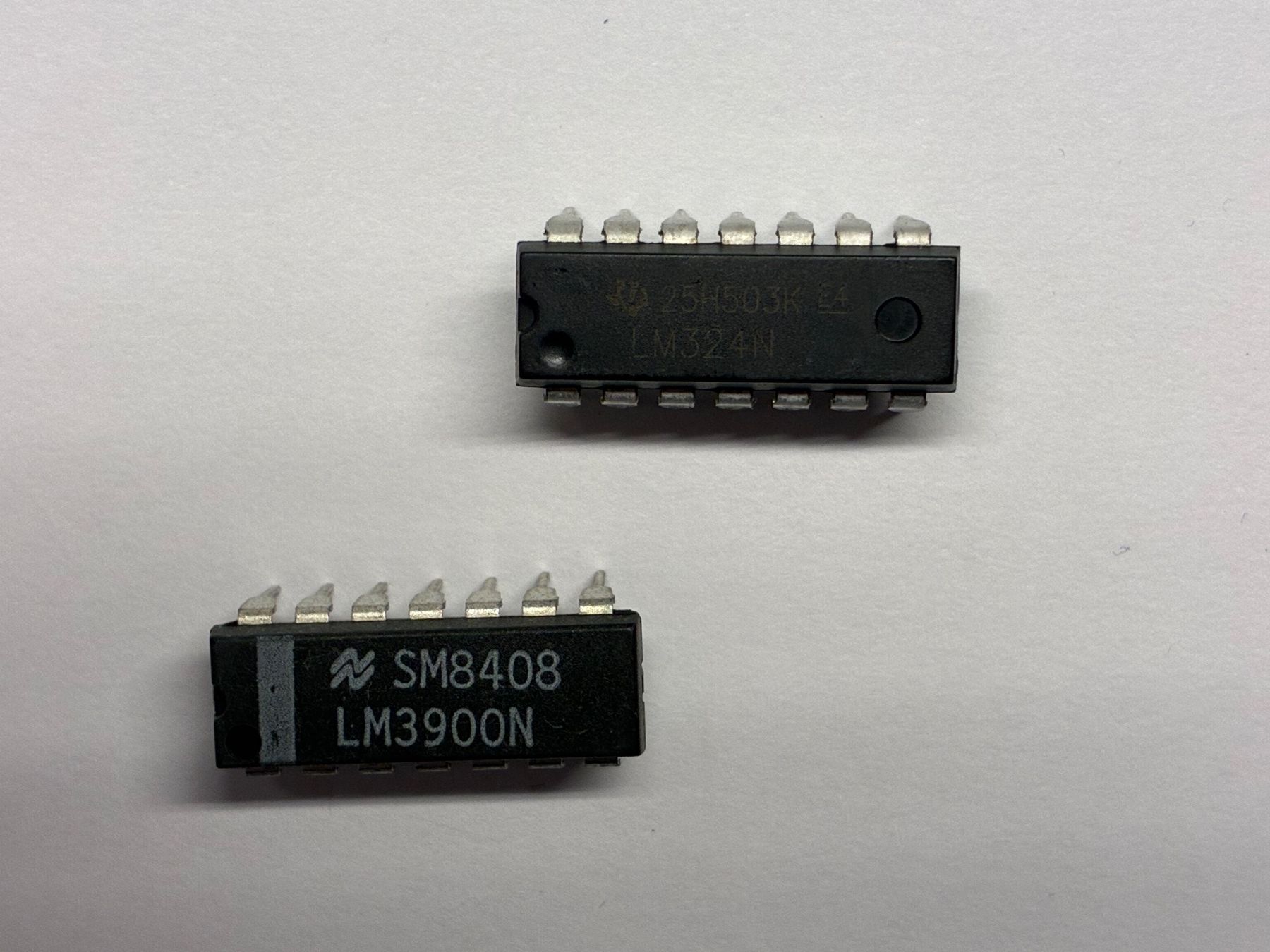 Thorens Plattenspieler: IC-Chips für Thorens TD 105 – Neu (gemäss Beschreibung) aus Döttingen von zha_xh2w