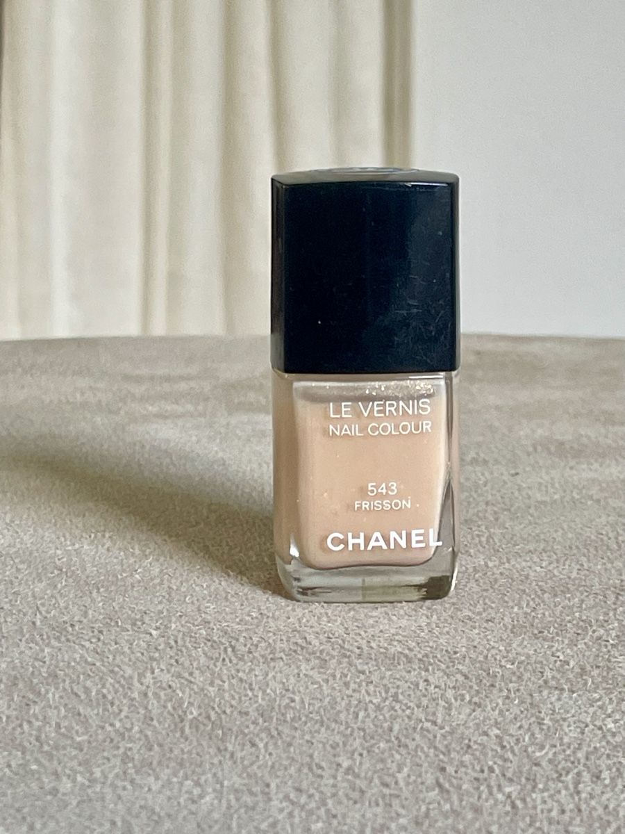 Chanel Vernis à ongles: Chanel Nagellack 543 Frisson – D'occasion à Zürich par vik_isi
