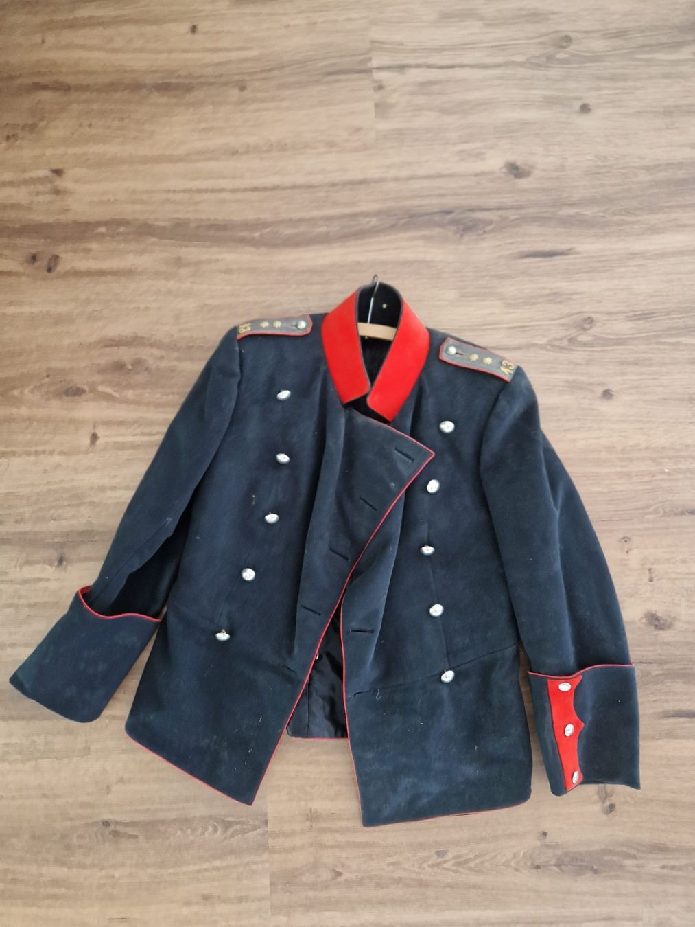 Uniformen: Uniform – Gebraucht aus Hasle b. Burgdorf von mir_qk9d