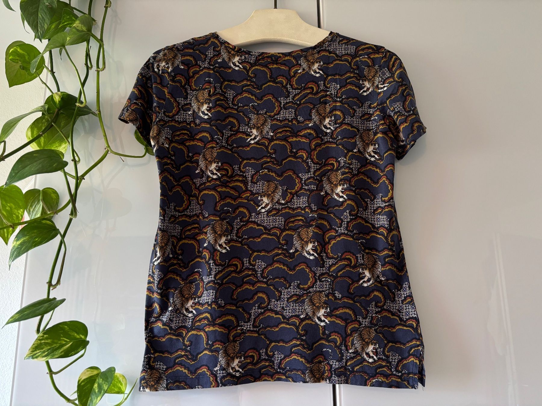 Sandro T-shirt: SANDRO PARIS Tiger Shirt – Usato da Zürich venduto da missmodernage 4