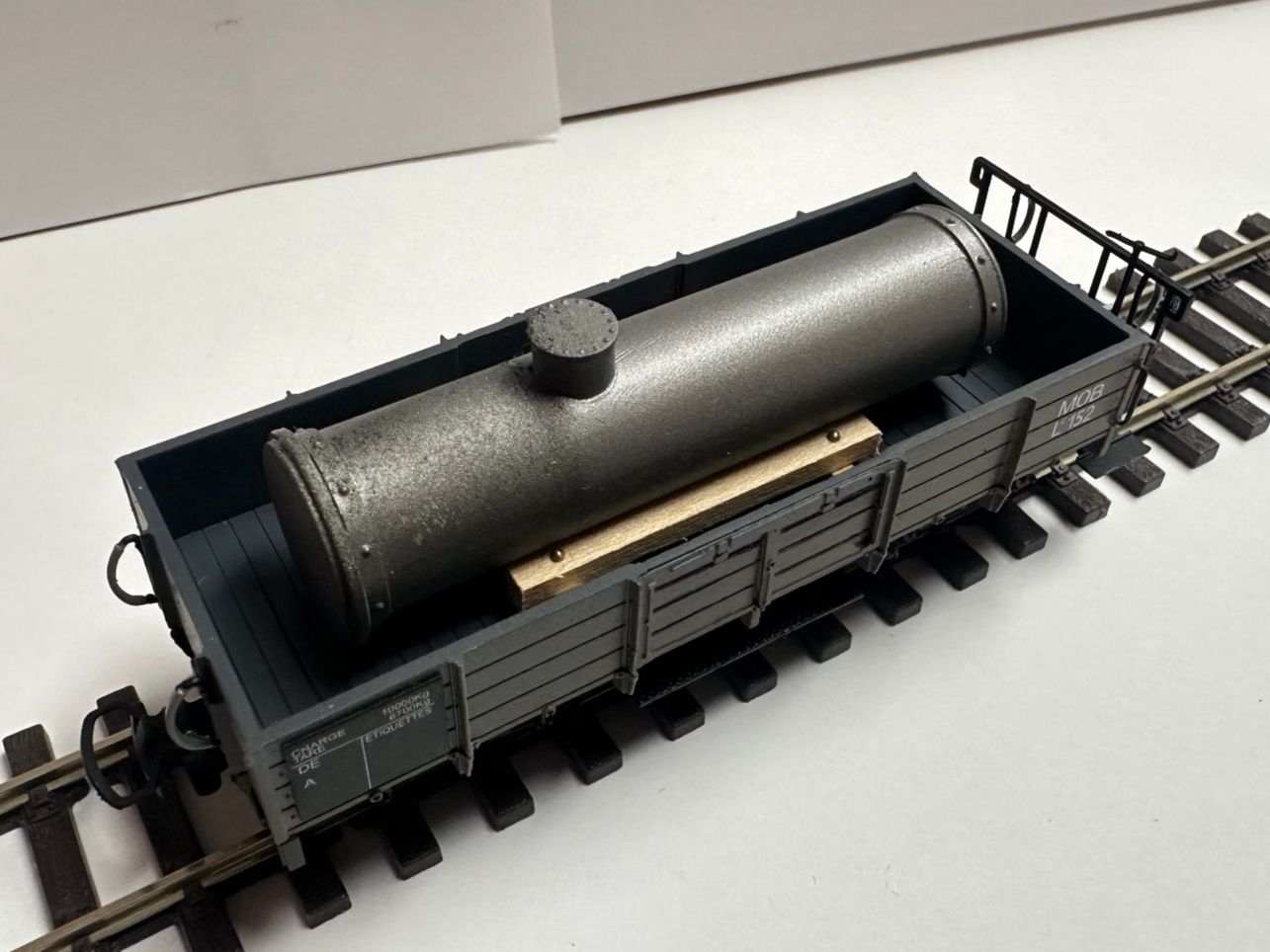 Friho Modellini di ferrovie: Friho - MOB Lc 152 mit Zisterne – Usato da Domat/Ems venduto da mmx4001 2