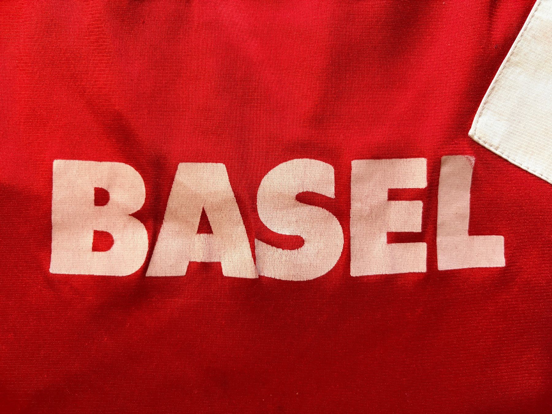 FC Basel Canottiere & Pantaloni: FC BASEL Trikot Saison 93-95 - S/M – Usato da Aarberg venduto da umearocks 2