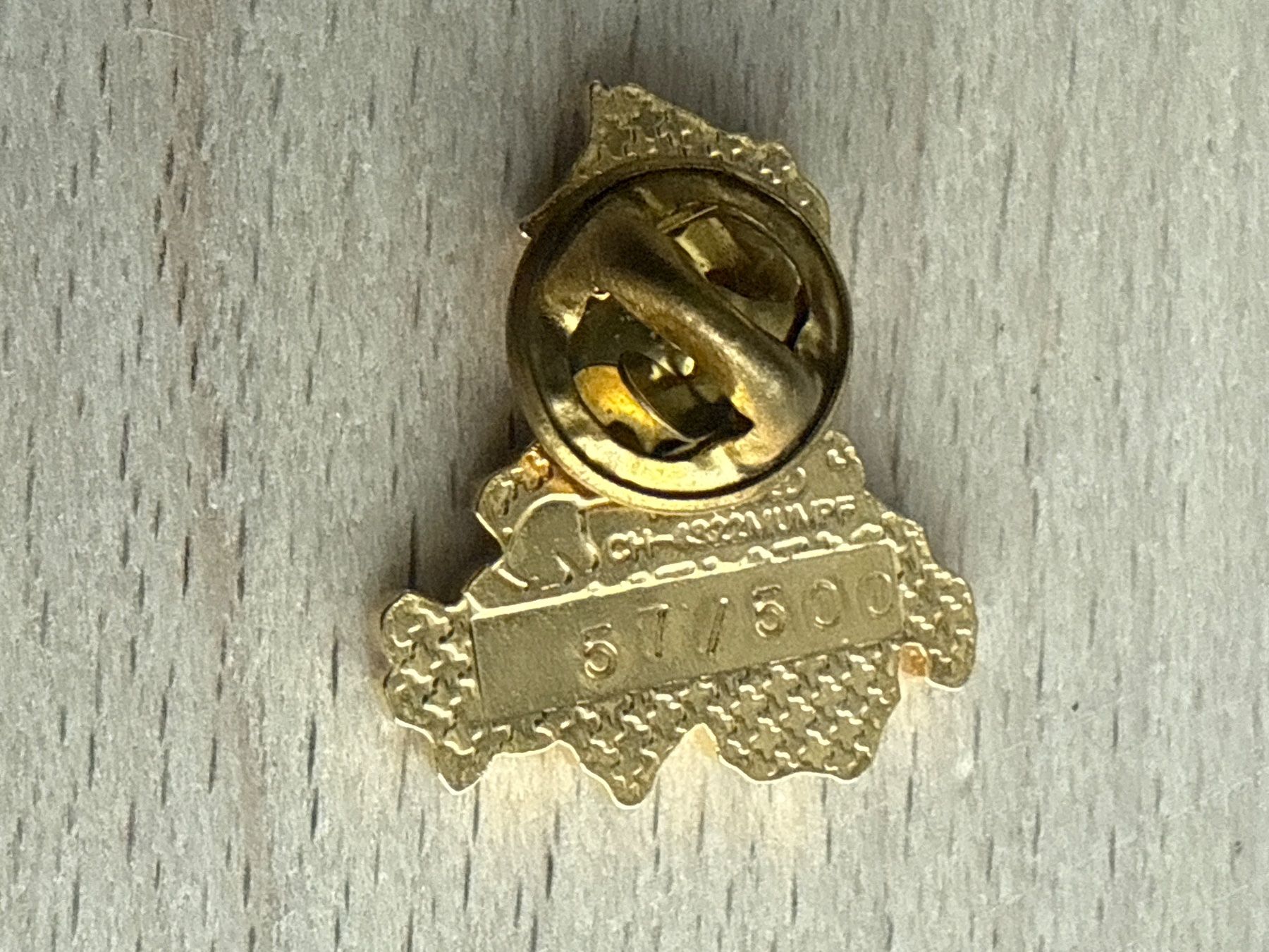 Plaketten & Abzeichen: Pin Prosit Neujahr 1994 – Gebraucht aus Glattbrugg von Schweigmatt 1