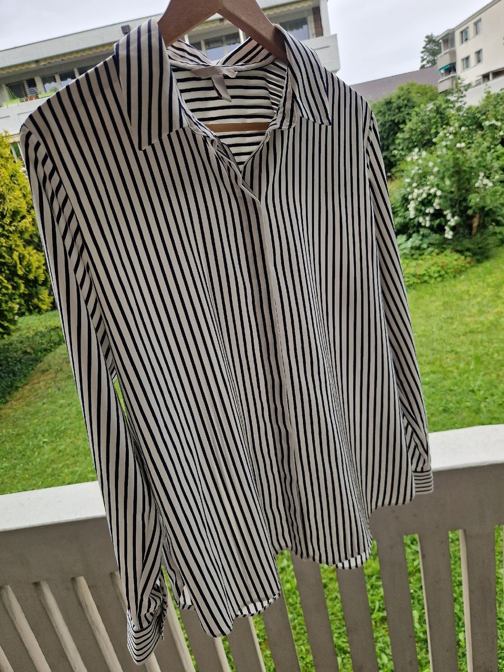 H&M Camicette: Casual office blouse – Usato da Allschwil venduto da IreneTu