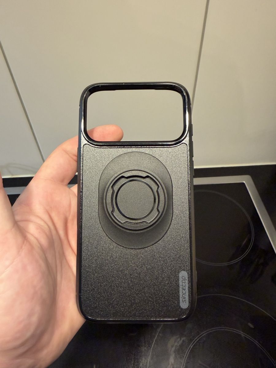 Apple Covers & Schutzfolien: Coque Iphone 17/18 Pro Max système Quadlock – Neu und originalverpackt aus Enney von Natan_1618