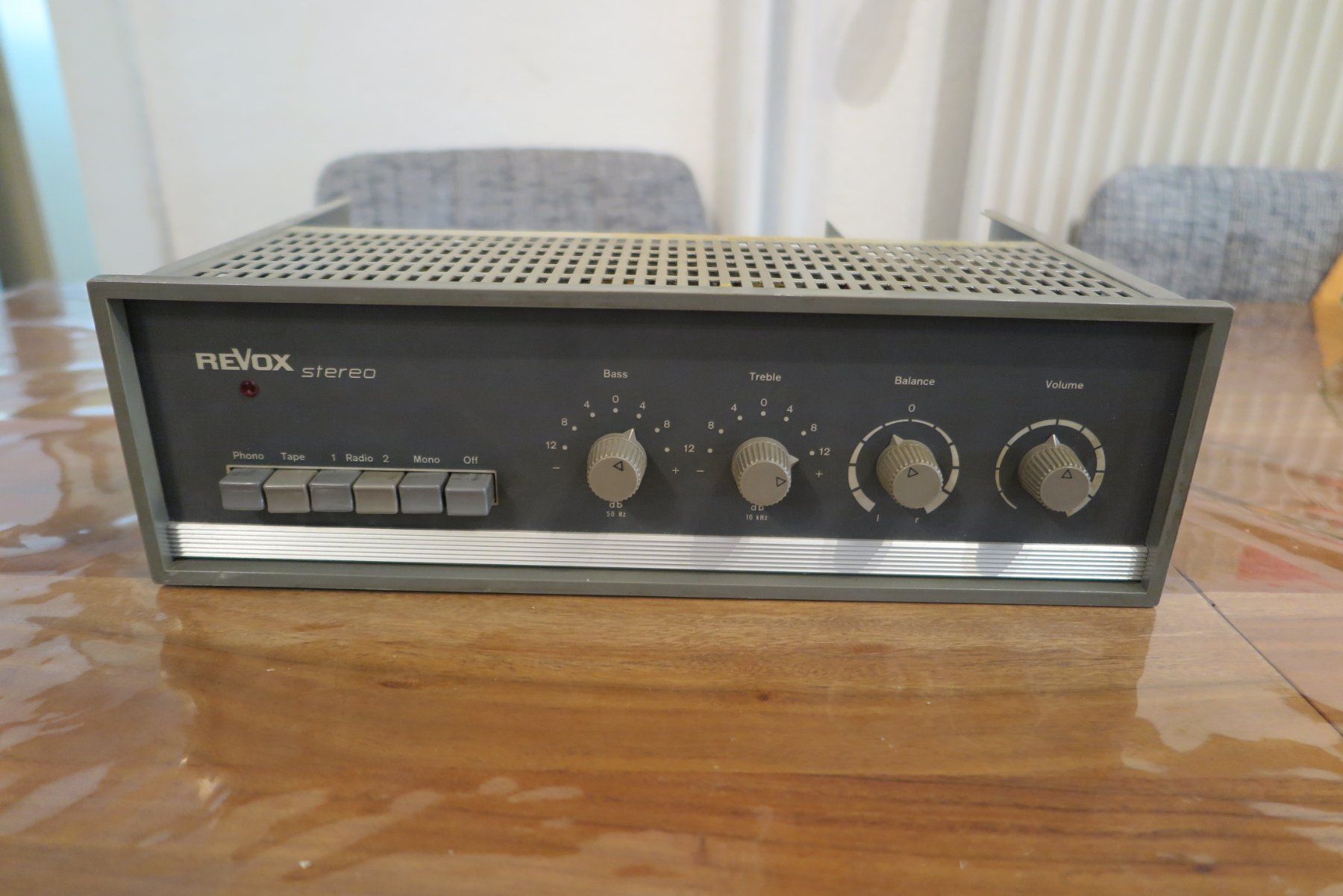 Revox Amplificateurs: Revox 40 Röhrenverstärker – D'occasion à Wangen an der aare par swiss.antik