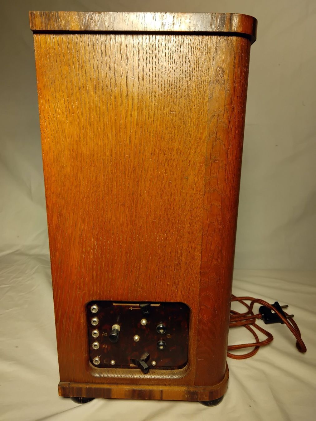 Loewe Radio: LOEWE EB 100 220V Wechselstrom mit 3NFW – Usato da Nuglar venduto da lampa-radio 1