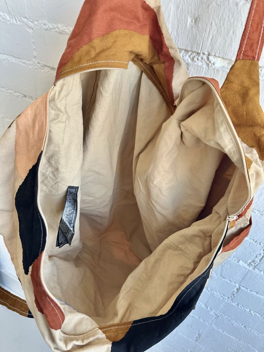 Zara Borse: ZARA Gemusterte Maxi-Tasche aus Baumwolle – Usato da Bern venduto da Fraeuleinhonig 5