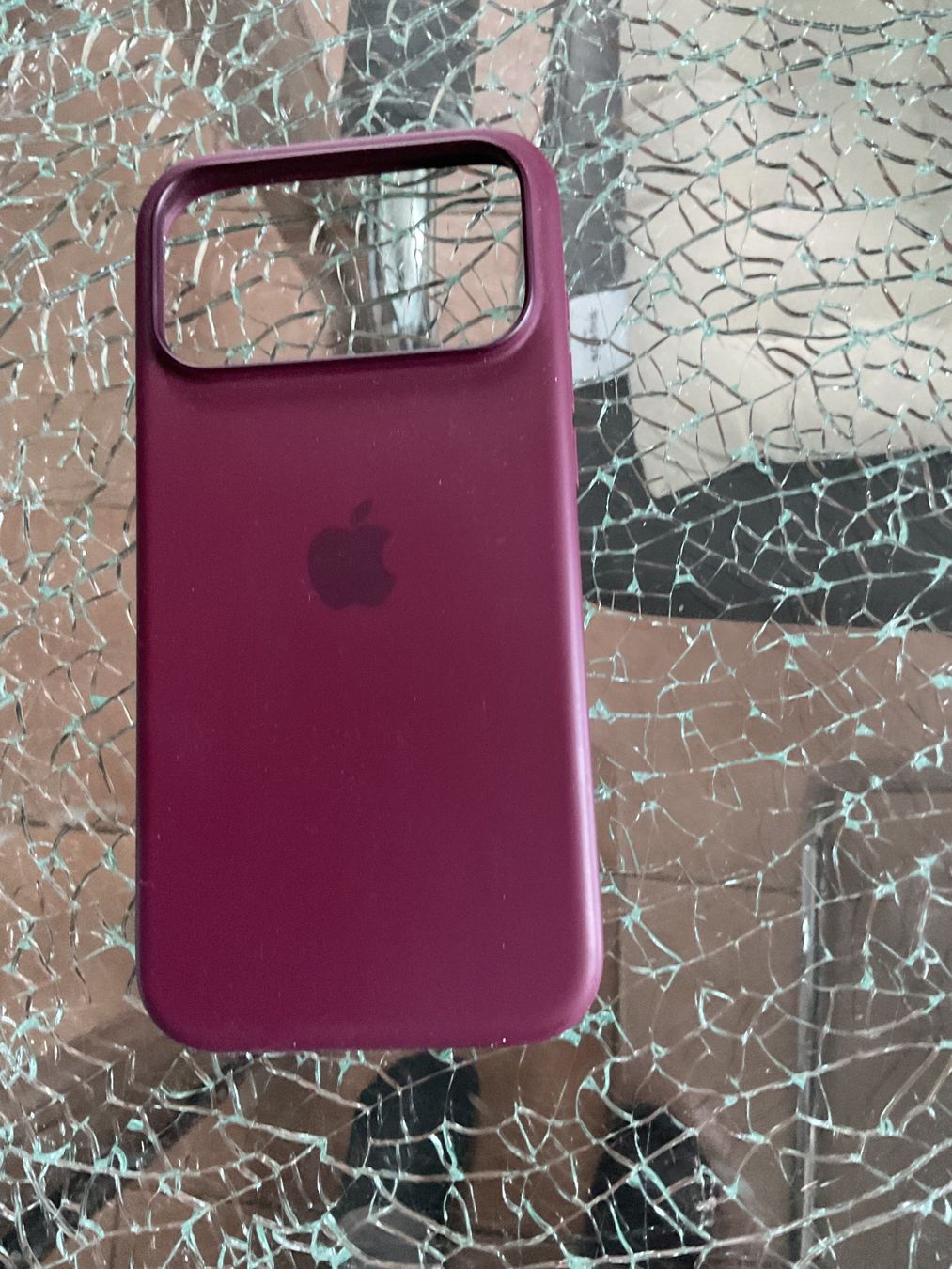 Apple Telefoni cellulari / Smartphones: iPhone 18 Pro Max Burgunder 512GB – Nuovo e nell'imballaggio originale da Oberembrach venduto da BulldoggBen9 3