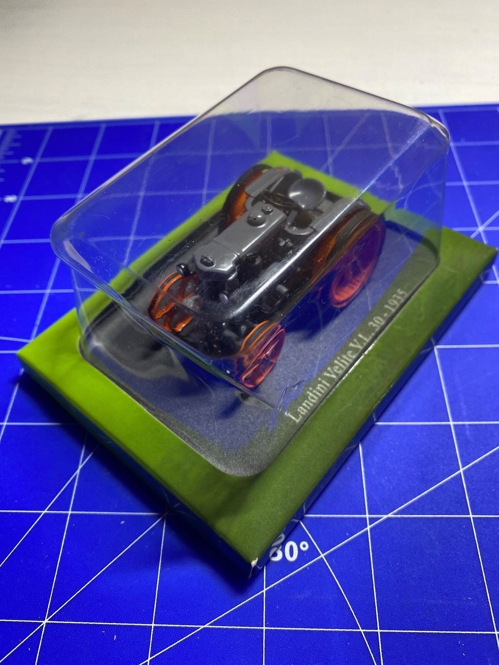 Kits de montage: Landini Velite Modell Oldtimer – D'occasion à Prosito par Danielehh