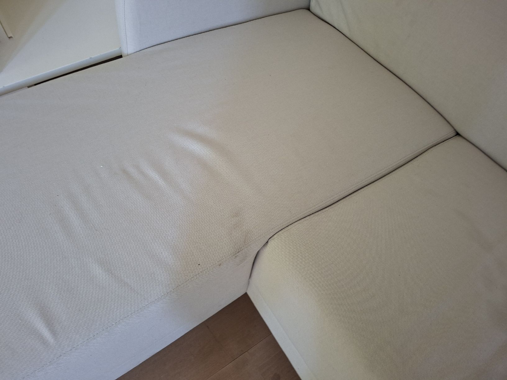 Ikea Divani: kleines hübsches Sofa mit Recamière – Usato da Aathal - Seegräben venduto da anny44 2