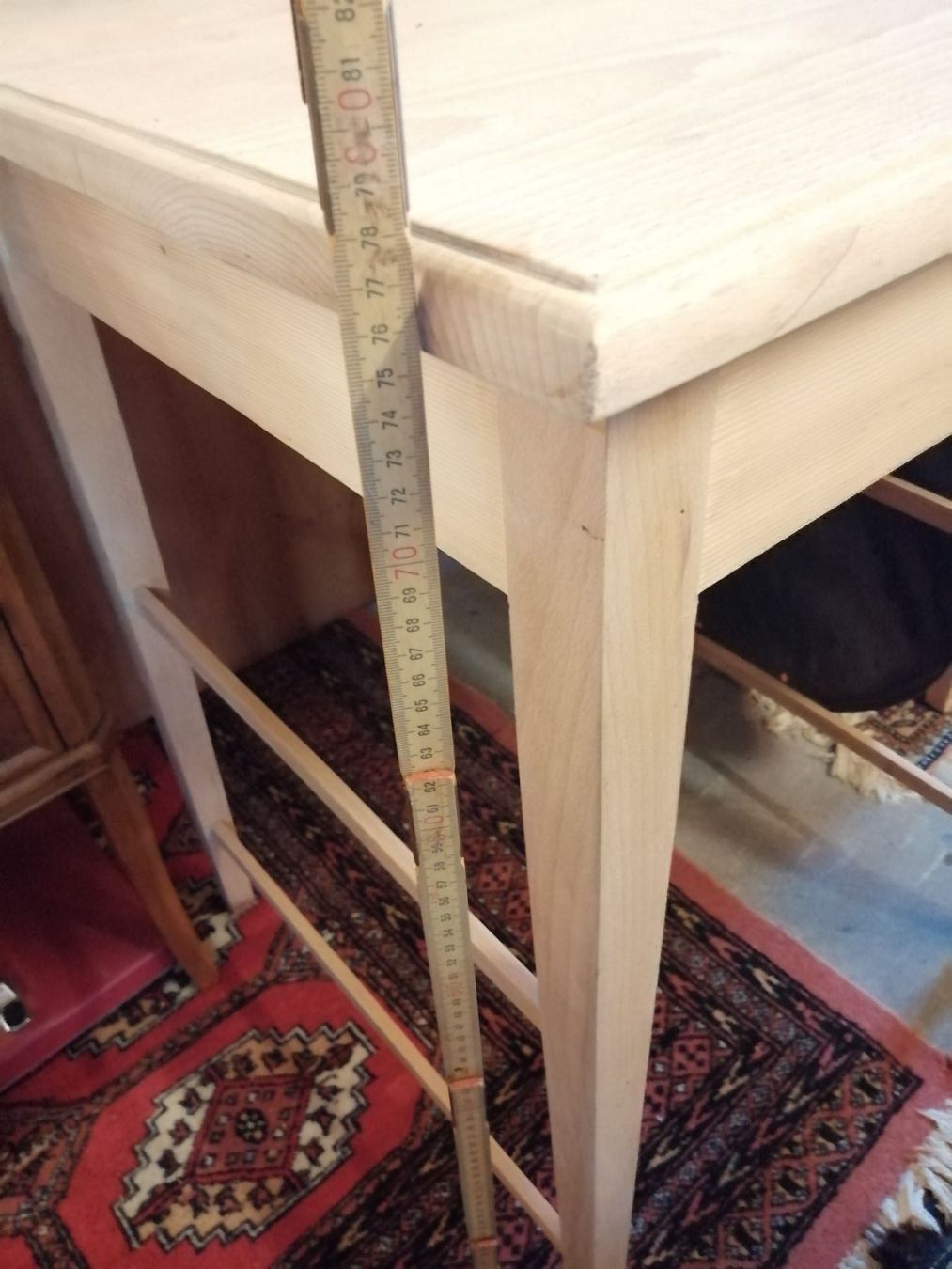 Tavoli: Tisch klein massiv Holz Buche – Usato da Malters venduto da WerkstattBurch 2