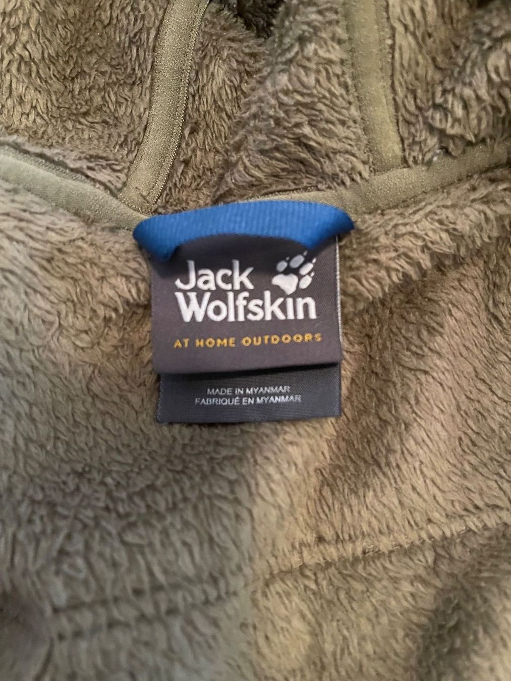 Jack Wolfskin Giacche & Cappotti: 2x Jack Wolfskin Kinder Jacken – Usato da Zürich venduto da Kia78 2