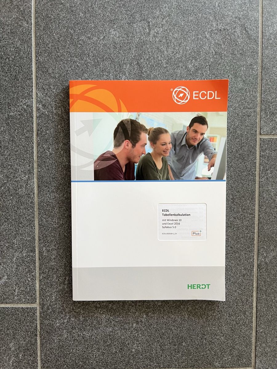 Libri: ECDL Tabellenkalkulation mit Windows 10 – Nuovo (secondo la descrizione) da Ermenswil venduto da nils.schreckenbauer