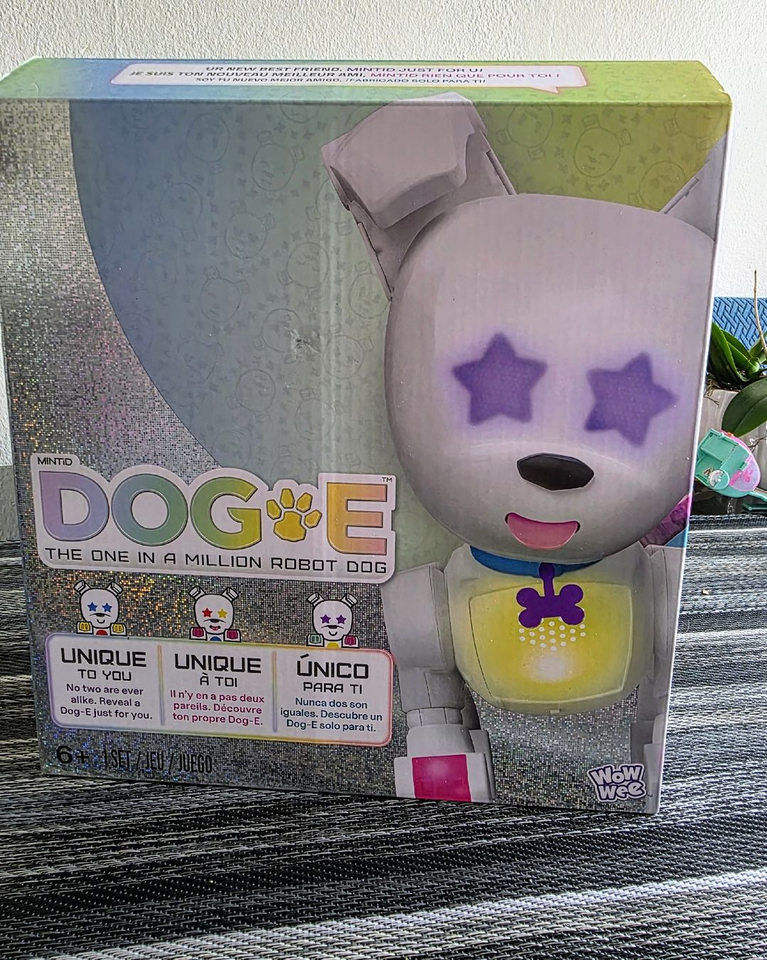 Giocattoli: Dog-E Roboterhund interaktiv, neu/ Originalverpackt – Nuovo e nell'imballaggio originale da Bettlach venduto da Angie84Ch 1