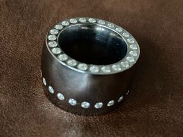 Wunderbarer EDELSTAHL RING mit 2 x 24 ZIRKONIA NEU
