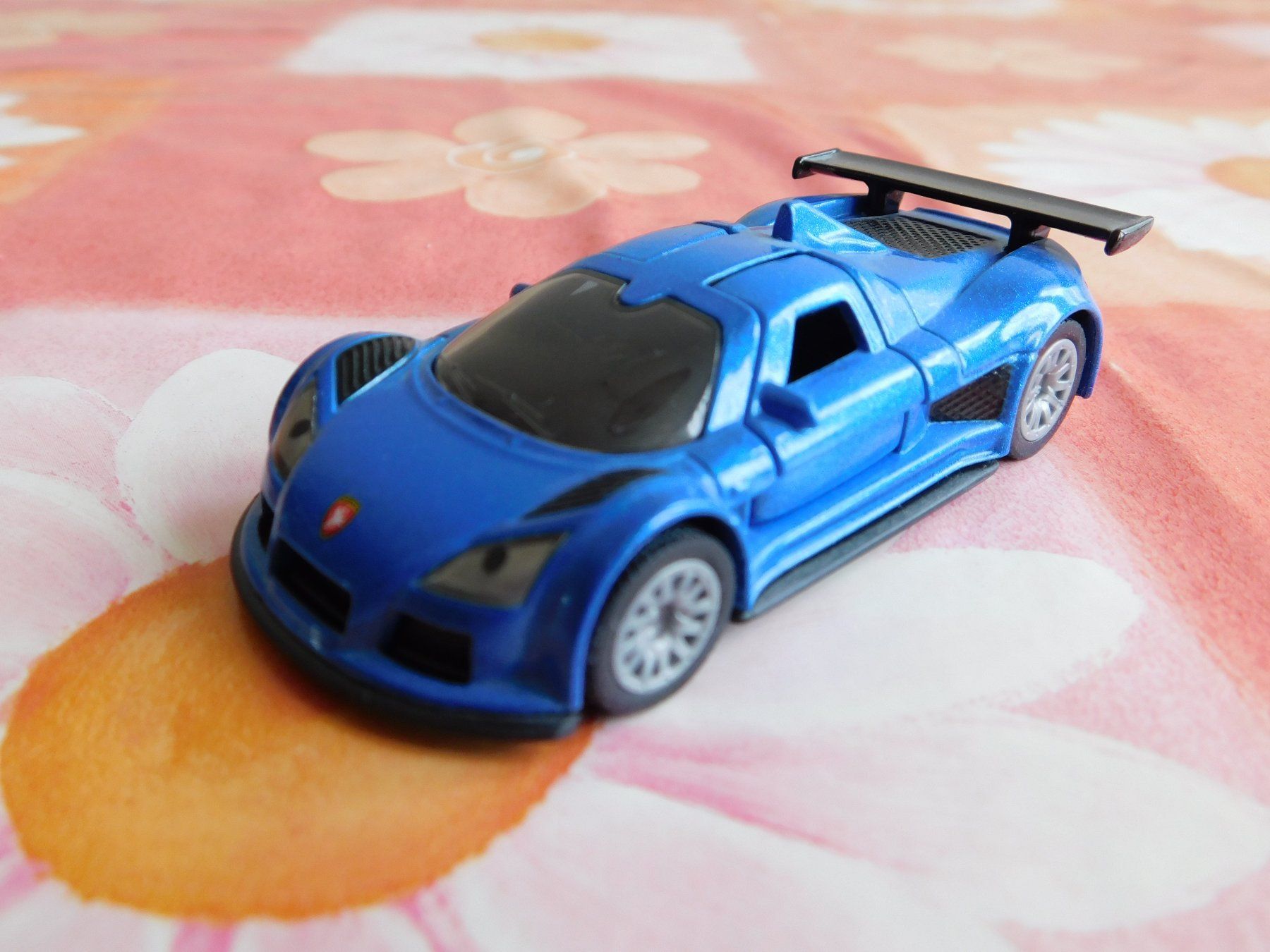 Siku Modellini d'auto: Siku Gumpert Apollo blau – Nuovo (secondo la descrizione) da Strengelbach venduto da Wedi73