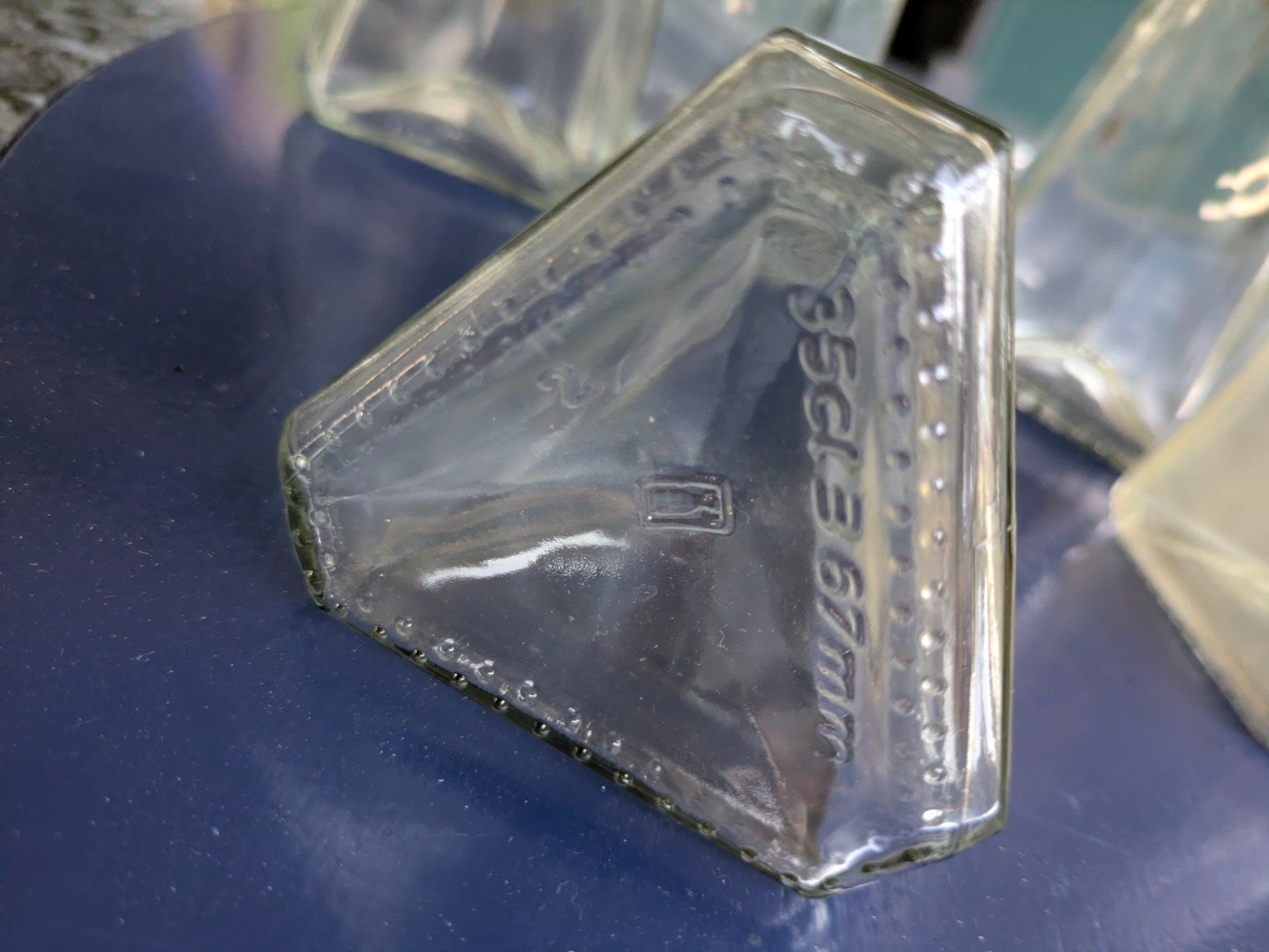 Contenitori & Simili: 6 Glasflaschen konisch Klar Glas – Usato da Adlikon venduto da Match62 1