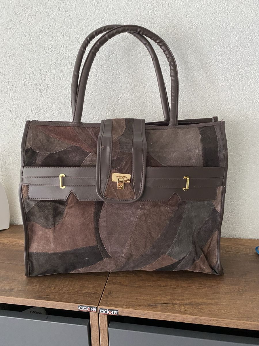 Taschen für Damen: Neue Tasche – Neu (gemäss Beschreibung) aus Wald ZH von Slaste