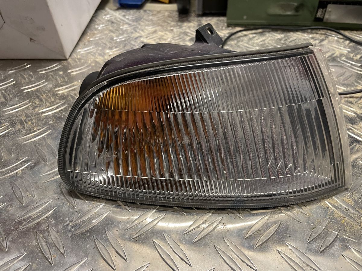 Honda Phares: Frontscheinwerfer Honda Civic EG – D'occasion à Widen par Fachmaa83 2