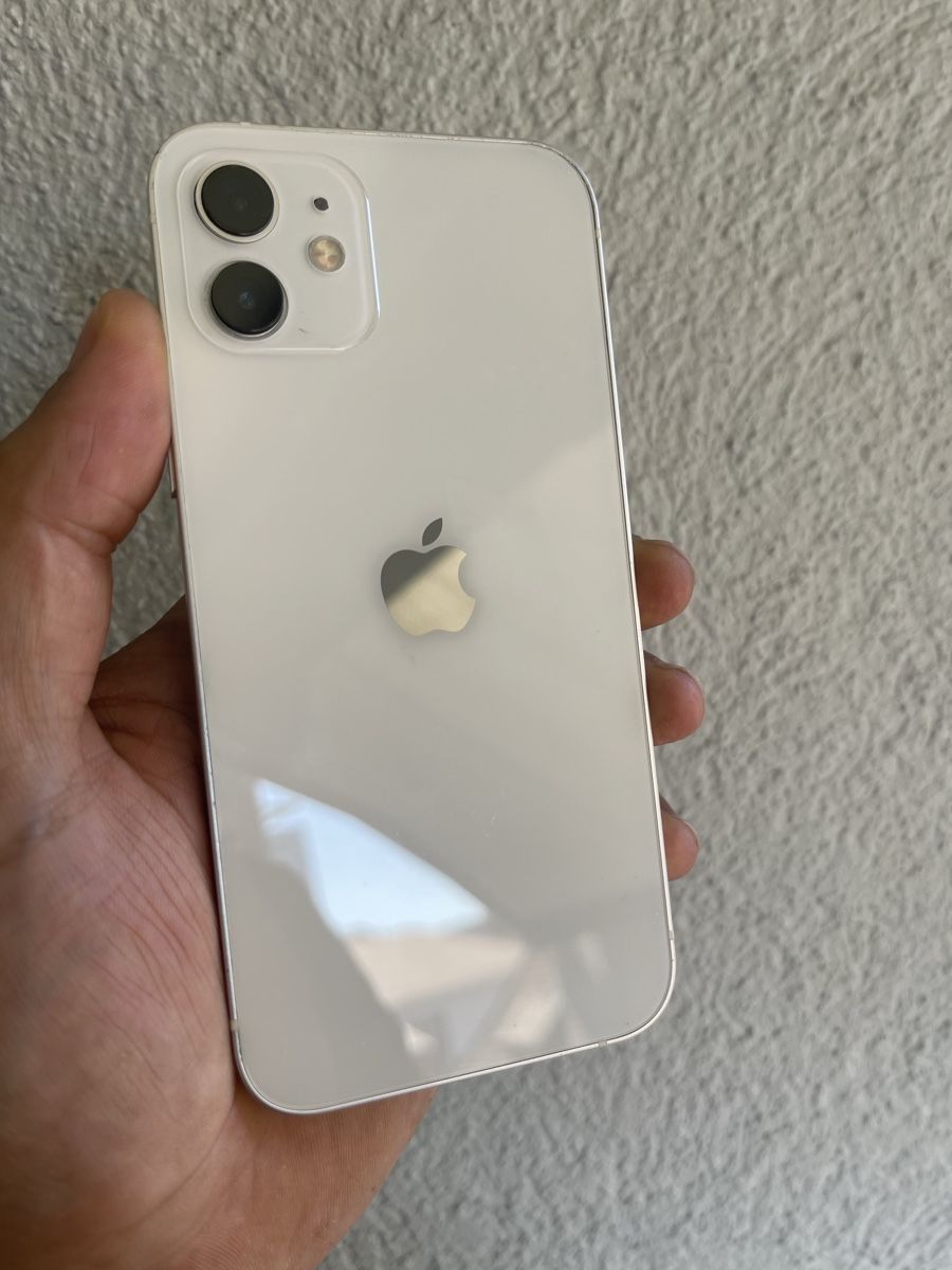 Apple Telefoni cellulari / Smartphones: IPhone 12 128gb Akku 84% – Usato da Biel/Bienne venduto da Pro.max