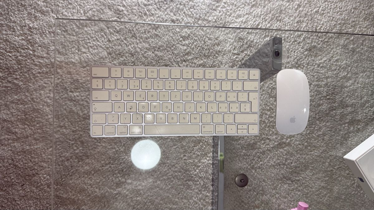 Apple PCs: Apple Imac - super zustand! Mit maus & tastatur – Gebraucht aus Neuchâtel von Bas_nkc5 2