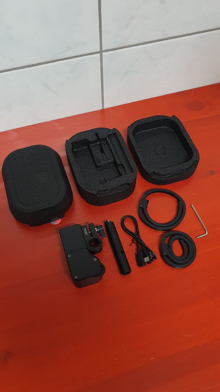 Zhiyun Supporti a parete: Zhiyun Crane 2 Gimbal – Nuovo (secondo la descrizione) da Schmerikon venduto da mike_96 7