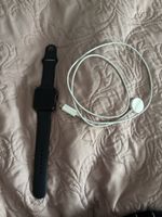 Apple Watch SE 44 ,Ladekabel, Top Zustand!
