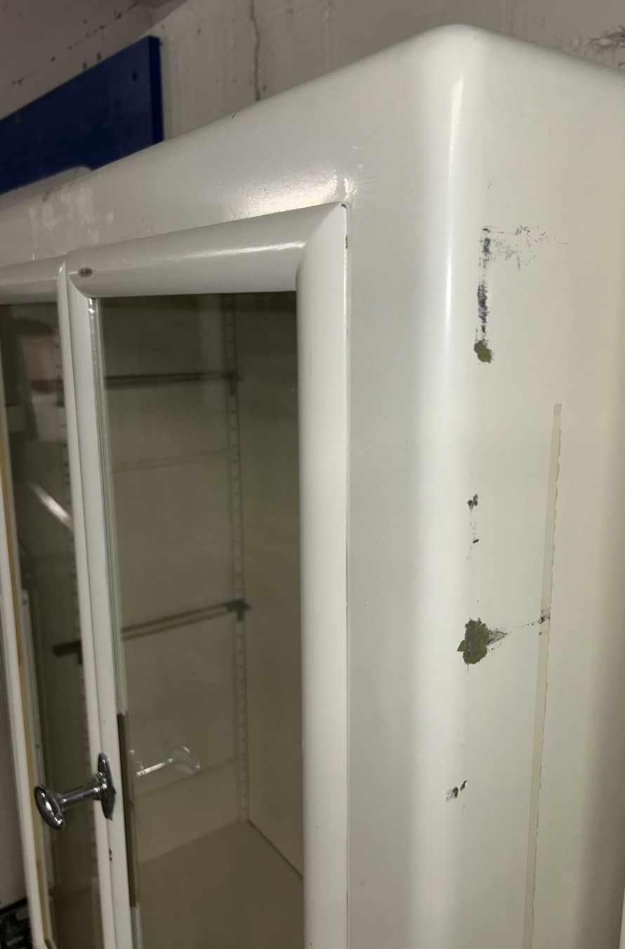 Armadi: Arzt Schrank Vitrine 50s – Usato da Lüchingen venduto da Aw67 6