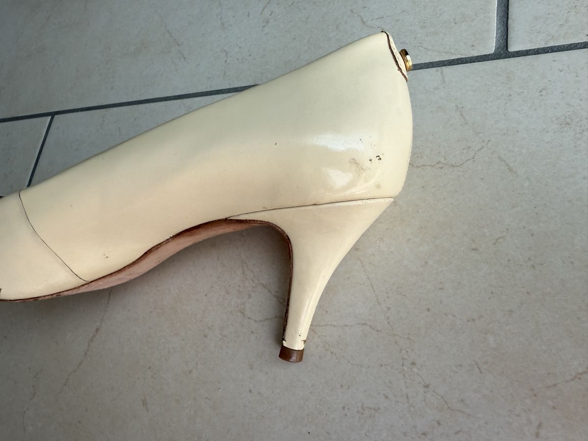 Scarpe da donna: Pumps Grösse 39 – Usato da Altendorf venduto da Anjapple 1