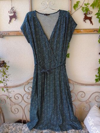 Hübsches King Louie Kleid Grösse XXL