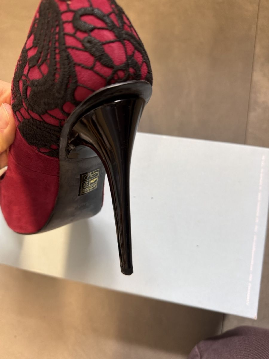 Guess Scarpe da donna: Guess Pumps 40 – Nuovo (secondo la descrizione) da Däniken SO venduto da NBdesign 3