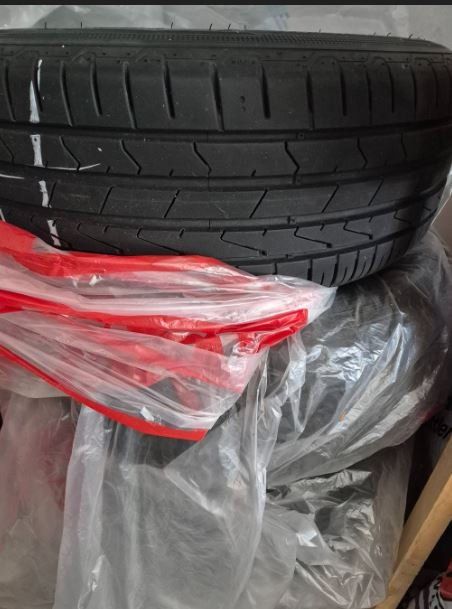 Hankook Pneumatici & Ruote complete: 4 Sommerräder mit Felgen – Usato da Engelburg venduto da puschel505 1