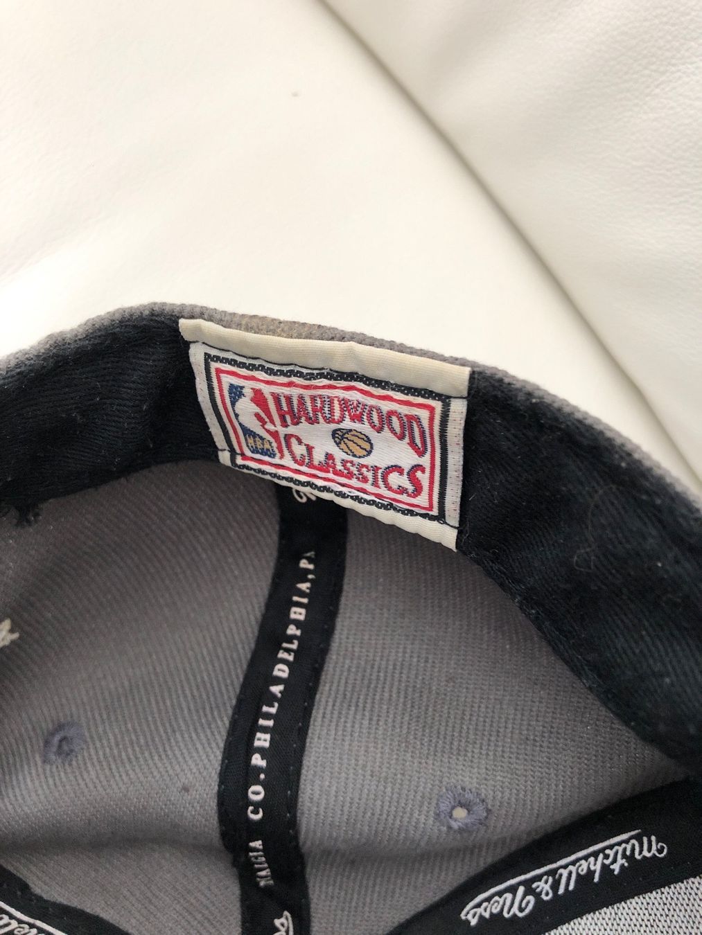 Mitchell & Ness Copricapi, berretti & cappellini: Cap Los Angeles LAKERS – Usato da Bettwiesen venduto da cofrarium 4