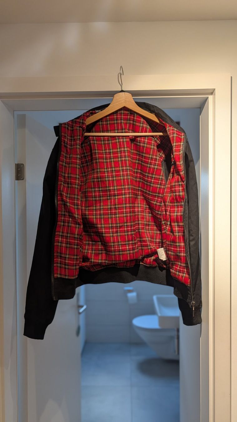 Jacken: 100% Hardcore Jacke – Gebraucht aus Frick von Riocat123 2