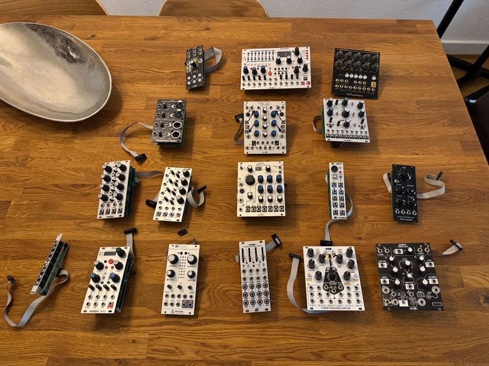Strumenti musicali: MODULARSYSTEM komplett – mit High-End Case, top gepflegt! – Usato da Basel venduto da ciskokid 8