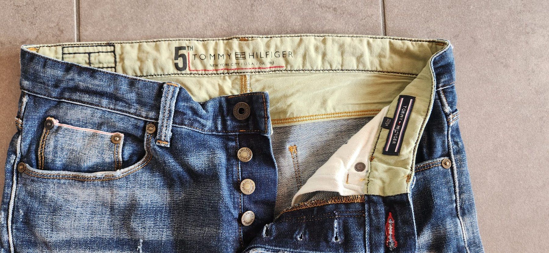 Tommy Hilfiger Jeans: Tommy Hilfiger Jeans, Gr. 32/31 – Usato da Zürich venduto da Stephs13 2