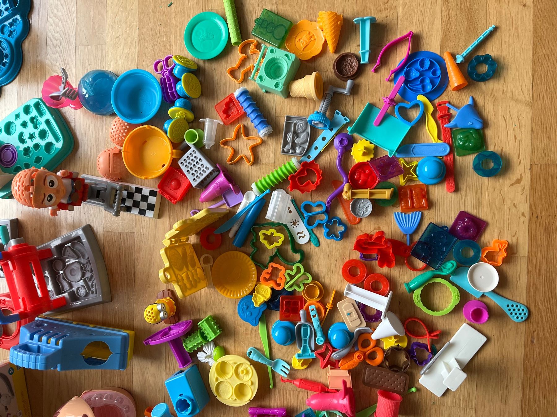 Play-Doh Spielzeuge: Play-Doh Spielset, riesige Sammlung!! – Gebraucht aus Baden von eklym 7