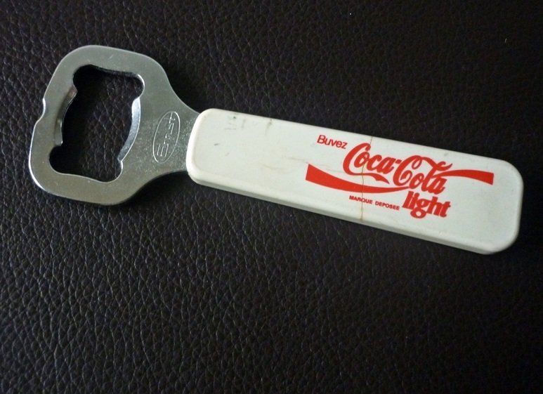 Apribottiglie & Tappi per chiusura: Lot COCA COLA - Flaschenöffner - Öffner – Usato da Adliswil venduto da di_hans 5